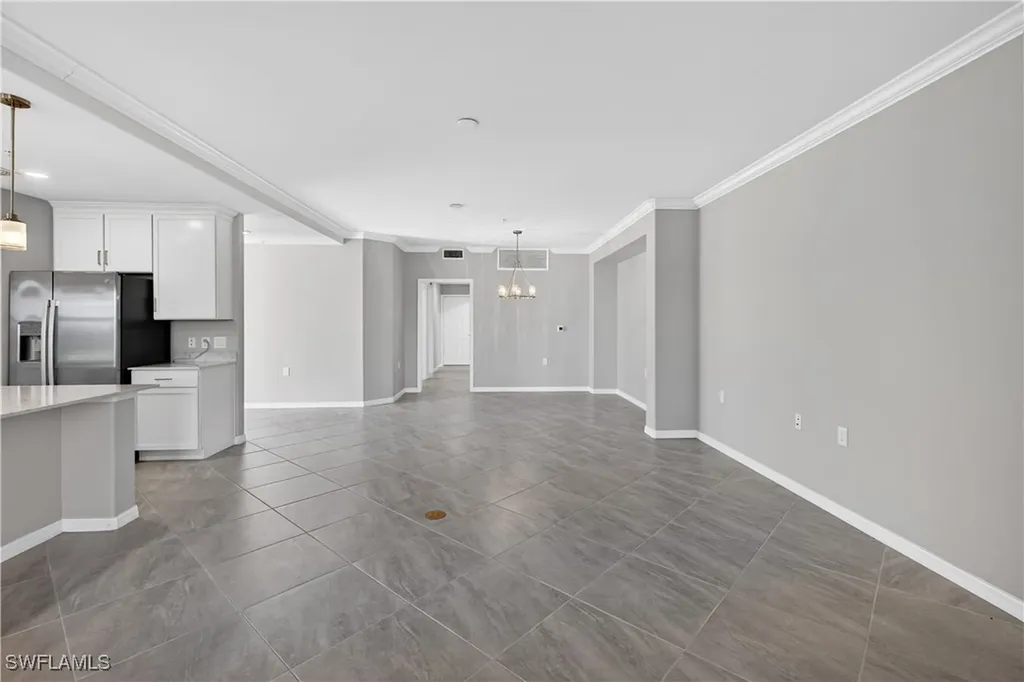 2361 Anguilla Drive Naples FL 34120