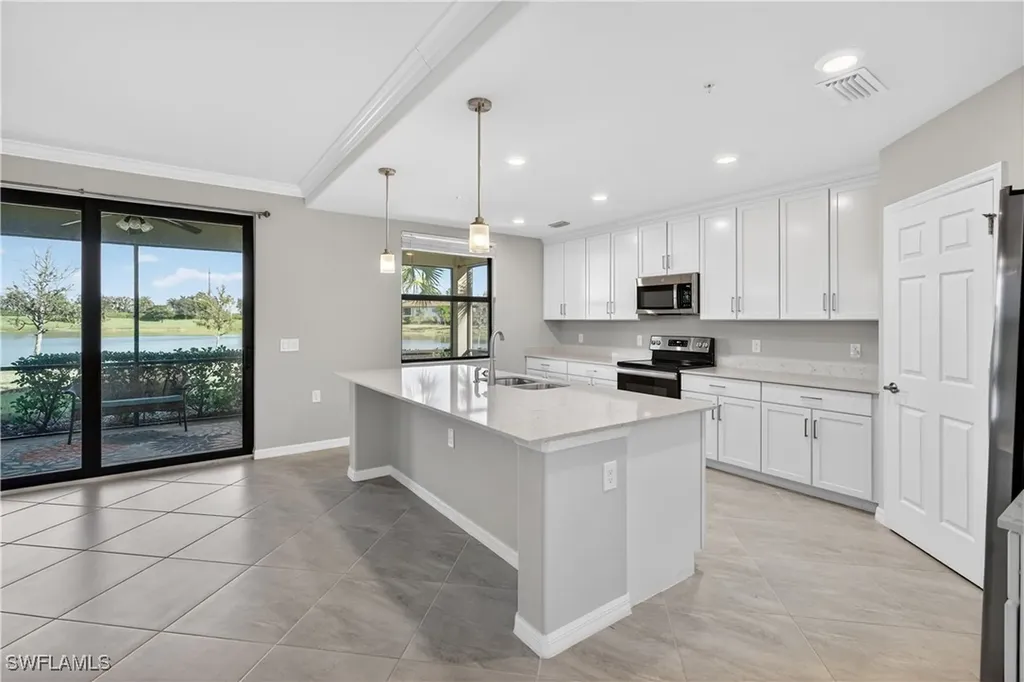2361 Anguilla Drive Naples FL 34120