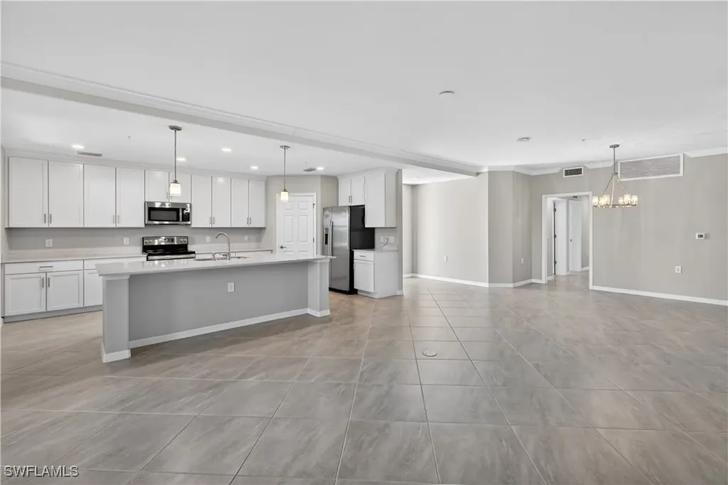 2361 Anguilla Drive Naples FL 34120
