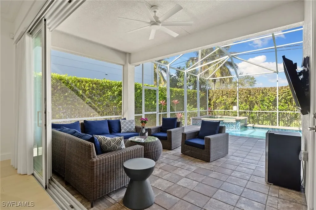 605 91st Avenue N Naples FL 34108