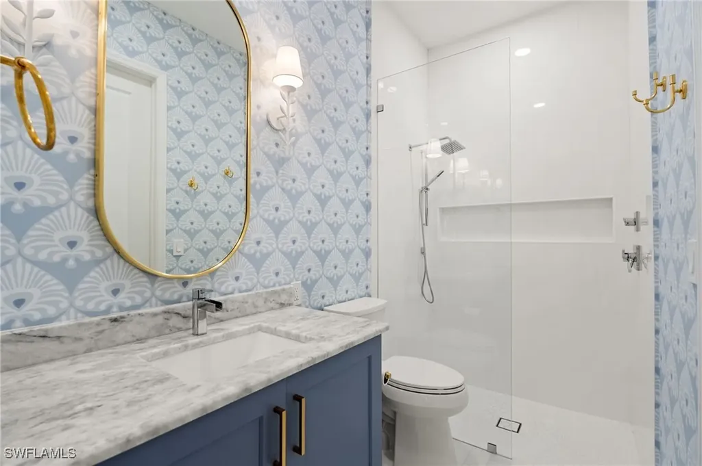 605 91st Avenue N Naples FL 34108