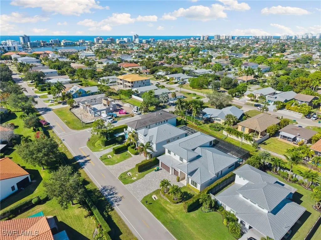 605 91st Avenue N Naples FL 34108