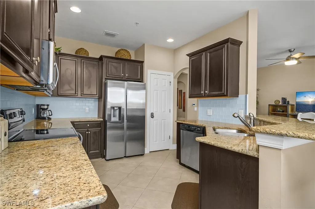 9064 Siesta Bay Drive Naples FL 34120