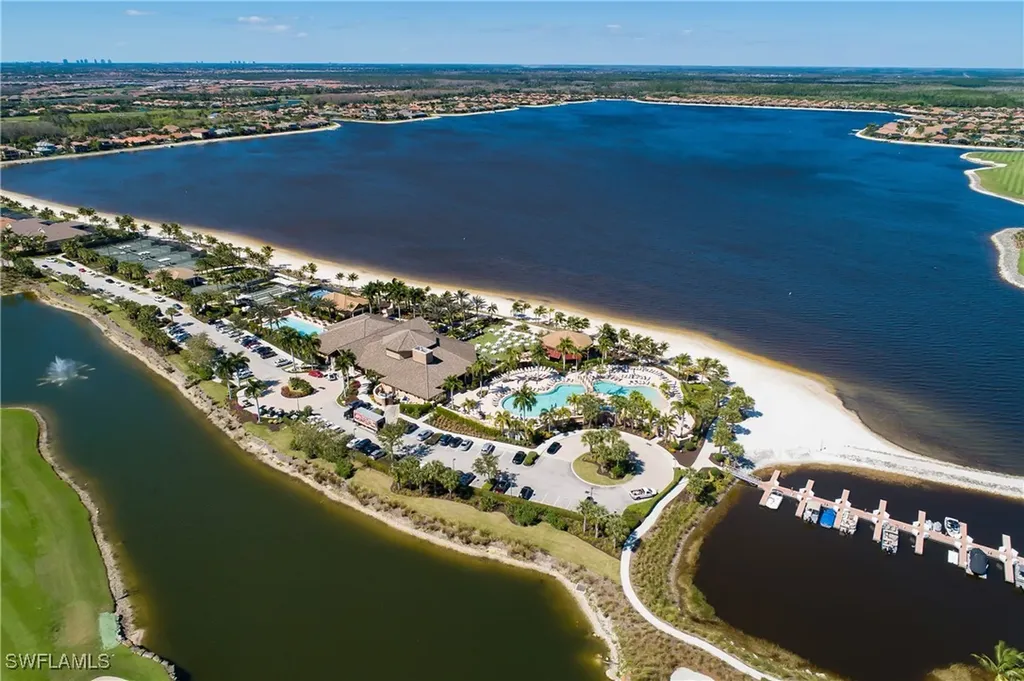 9064 Siesta Bay Drive Naples FL 34120