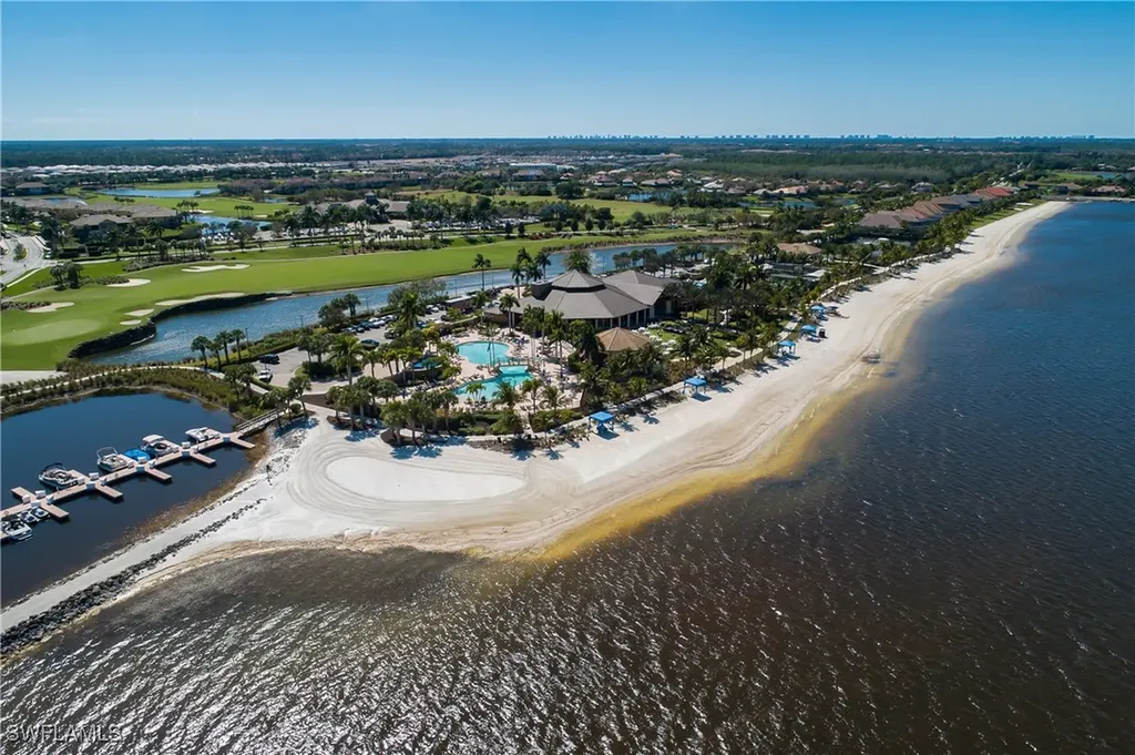 9064 Siesta Bay Drive Naples FL 34120
