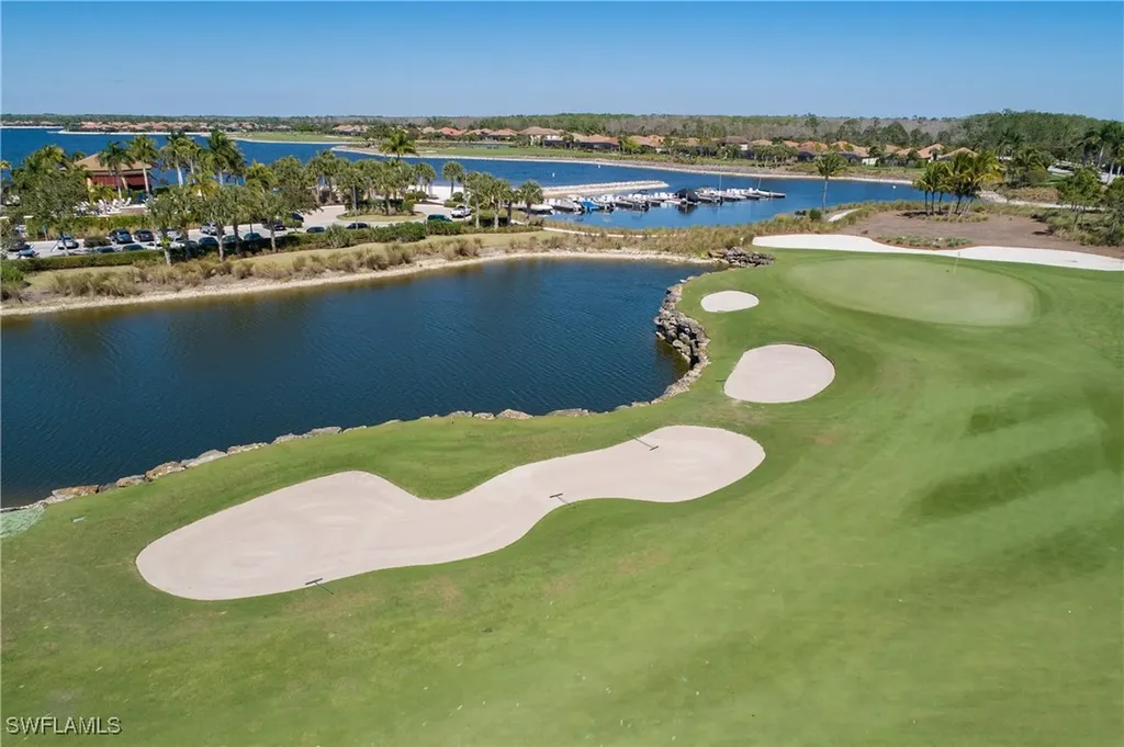 9064 Siesta Bay Drive Naples FL 34120