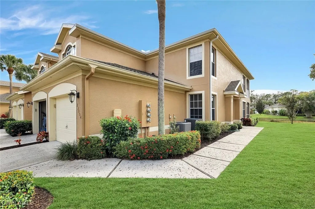 23054 Lone Oak Drive Estero FL 33928
