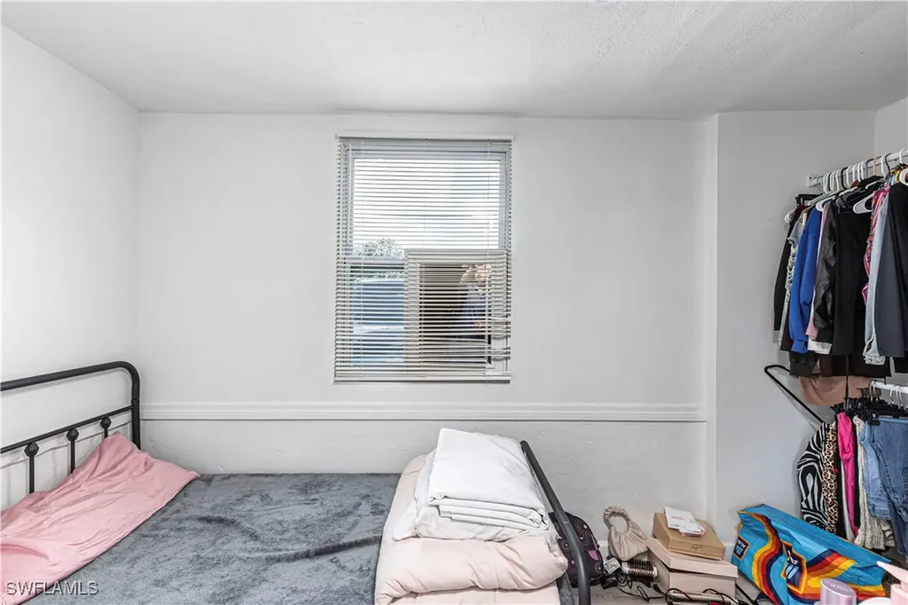 3132 Francis Avenue Naples FL 34112
