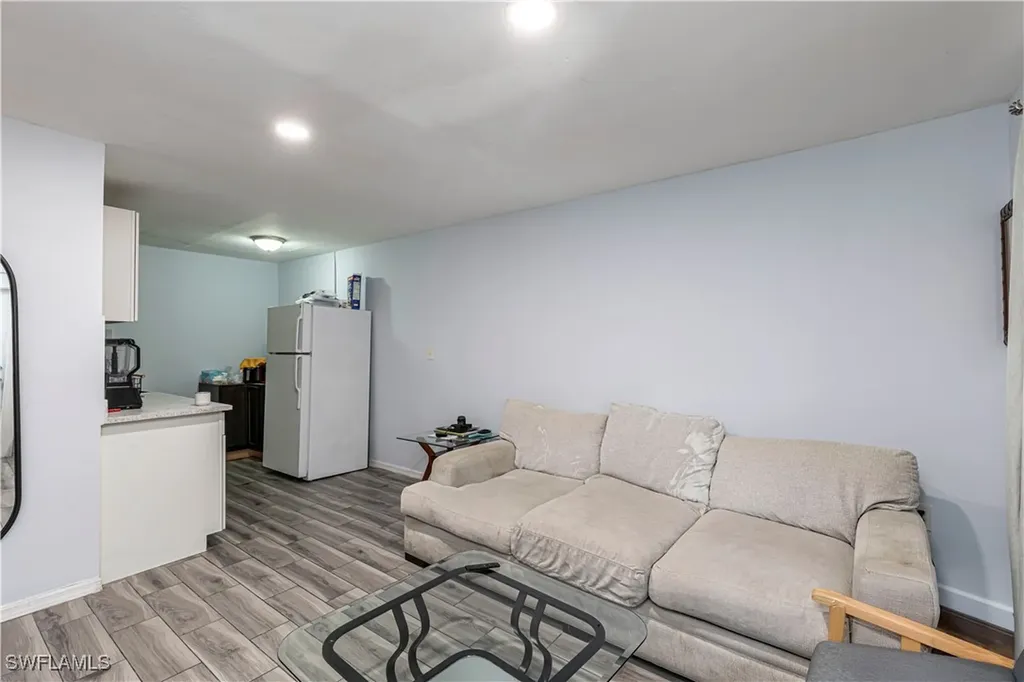 3132 Francis Avenue Naples FL 34112