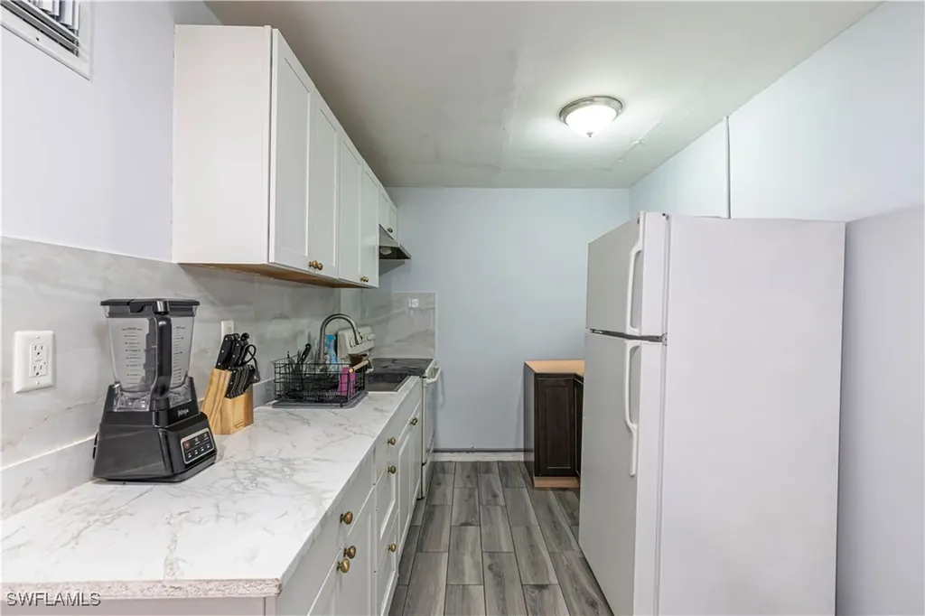 3132 Francis Avenue Naples FL 34112