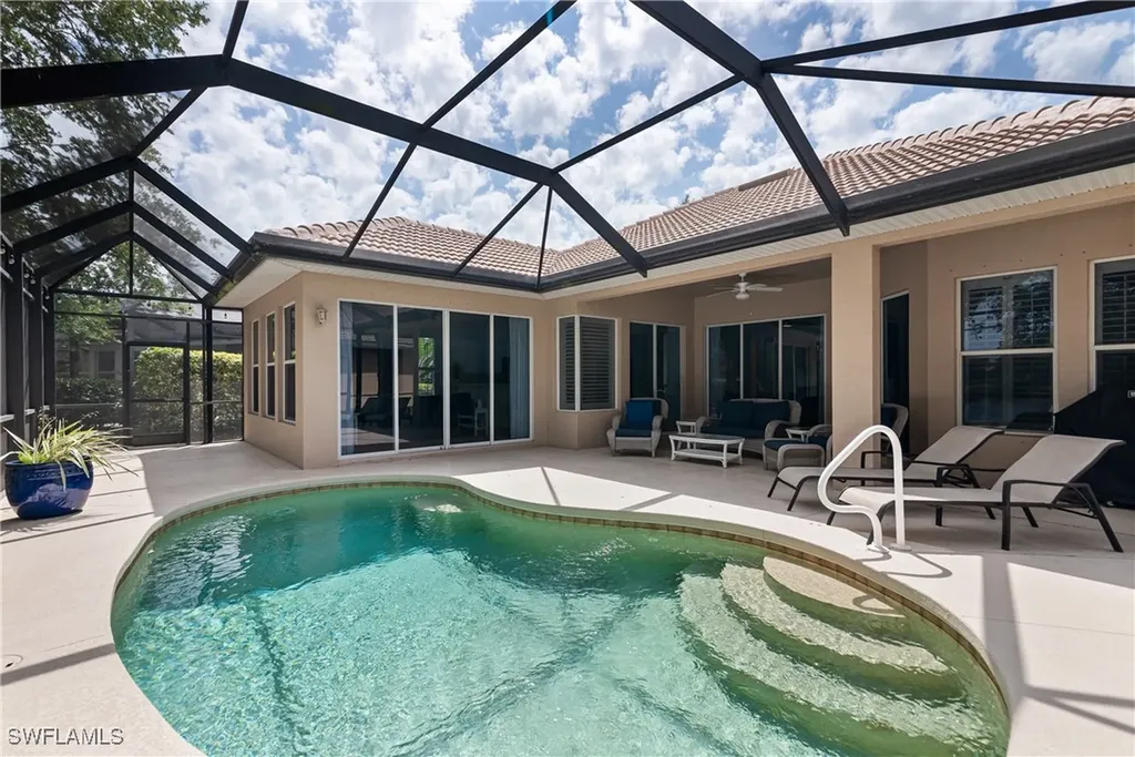 6840 Bent Grass Drive Naples FL 34113