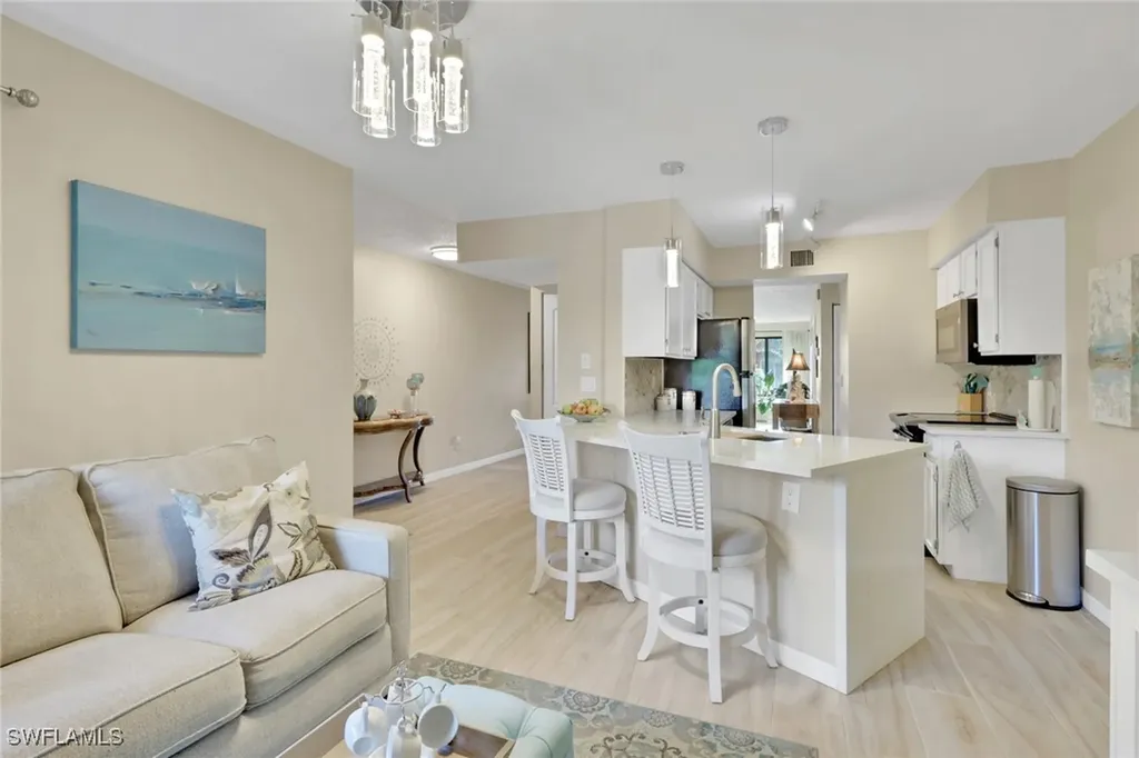 120 Cypress Way E Naples FL 34110