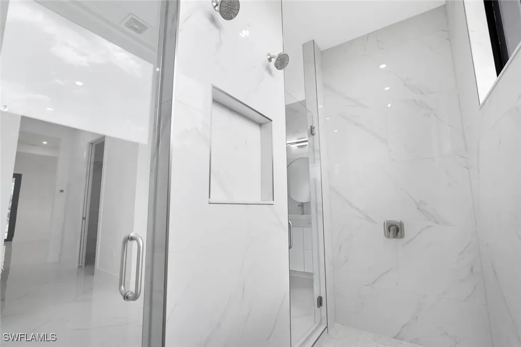 1068 16th Street NE Naples FL 34120