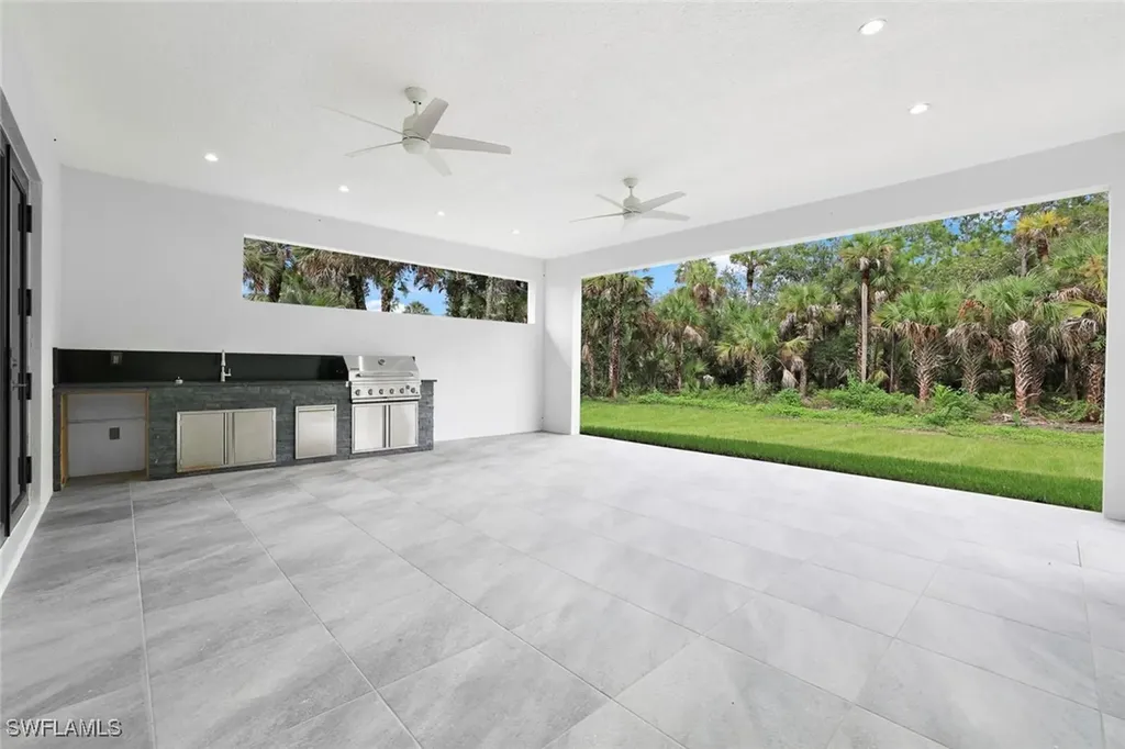 1068 16th Street NE Naples FL 34120