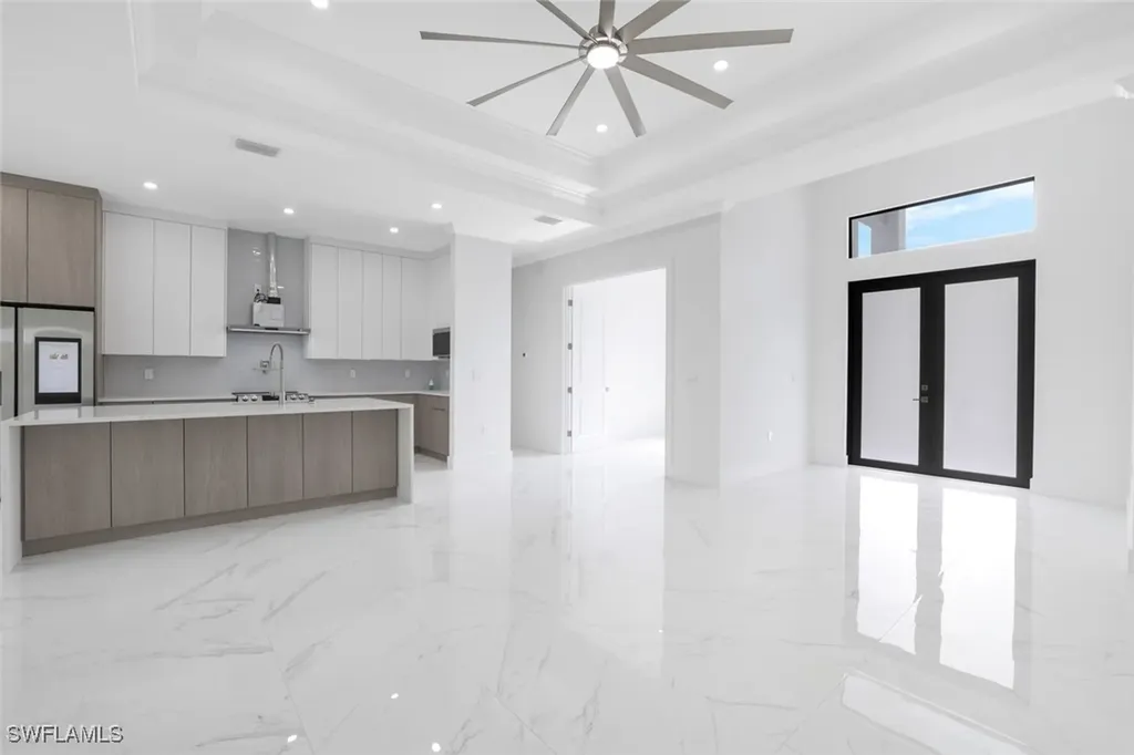1068 16th Street NE Naples FL 34120