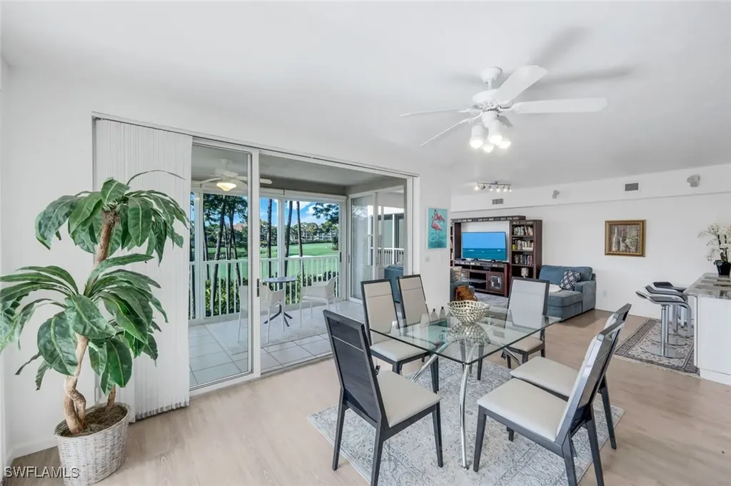 Bonita Springs FL, 3330 Crossings Court, Unit 301