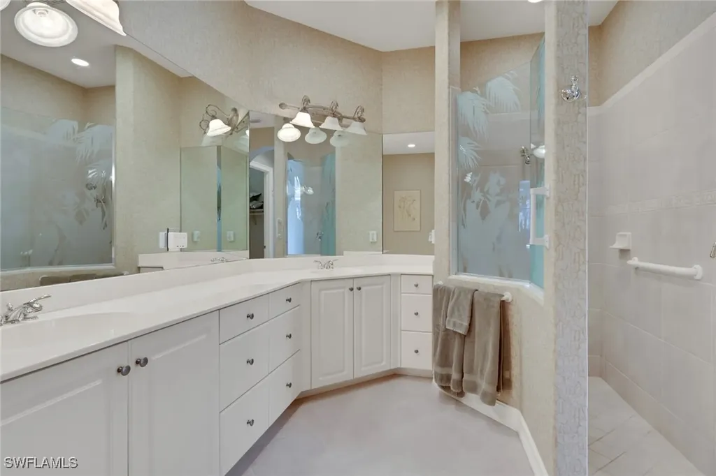 3134 Santorini Court Naples FL 34119
