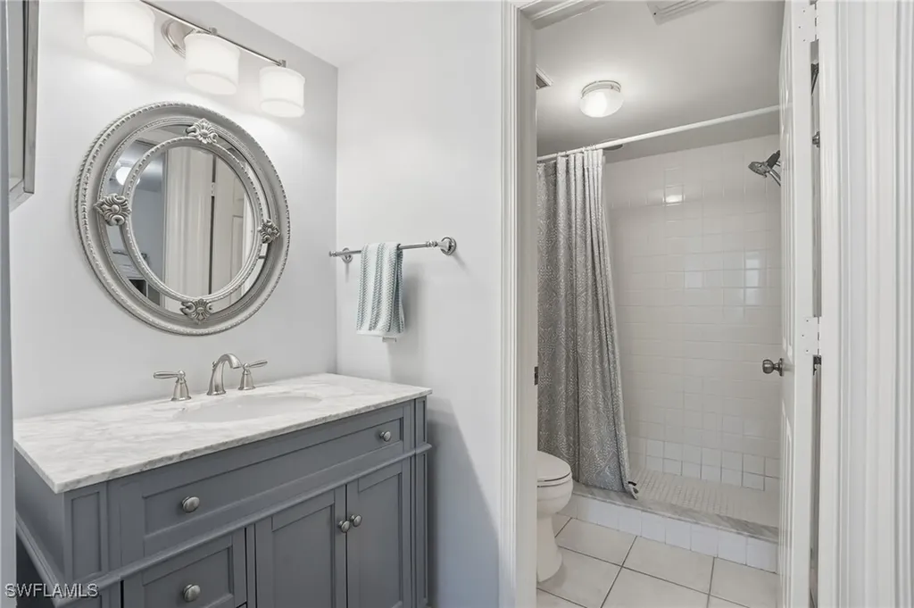 3021 Sandpiper Bay Circle Naples FL 34112