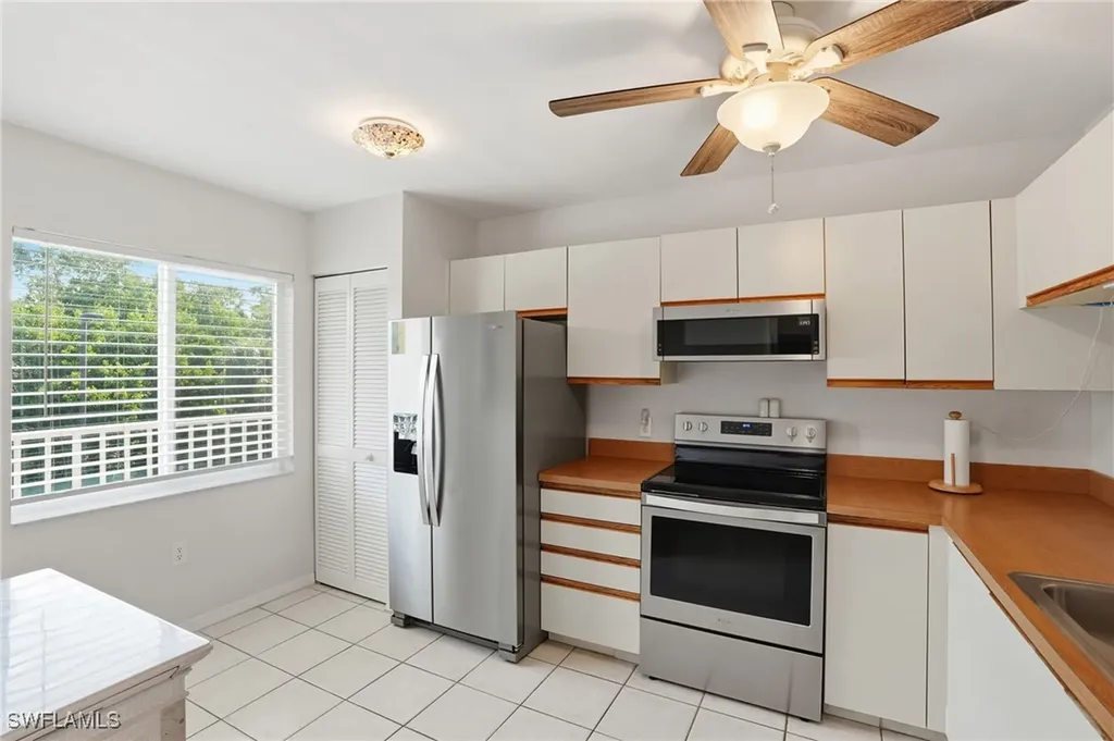 3021 Sandpiper Bay Circle Naples FL 34112