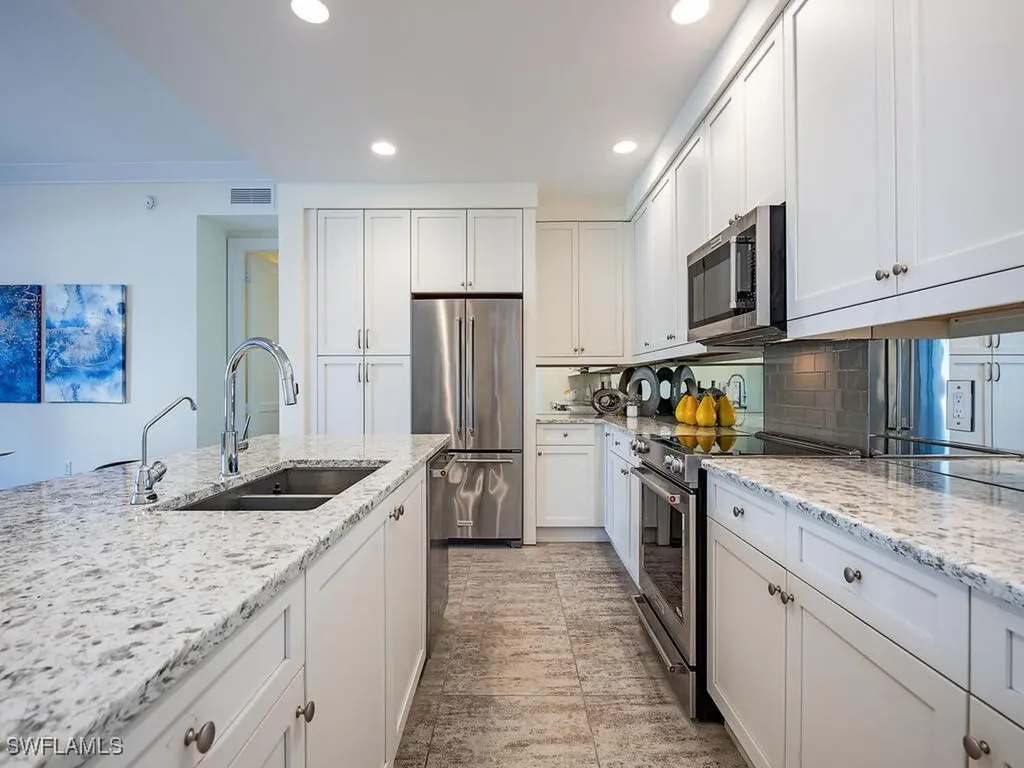 1030 3rd Avenue S Naples FL 34102