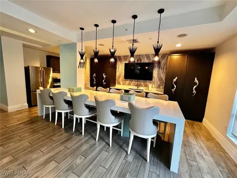 1030 3RD Avenue S Naples FL 34102