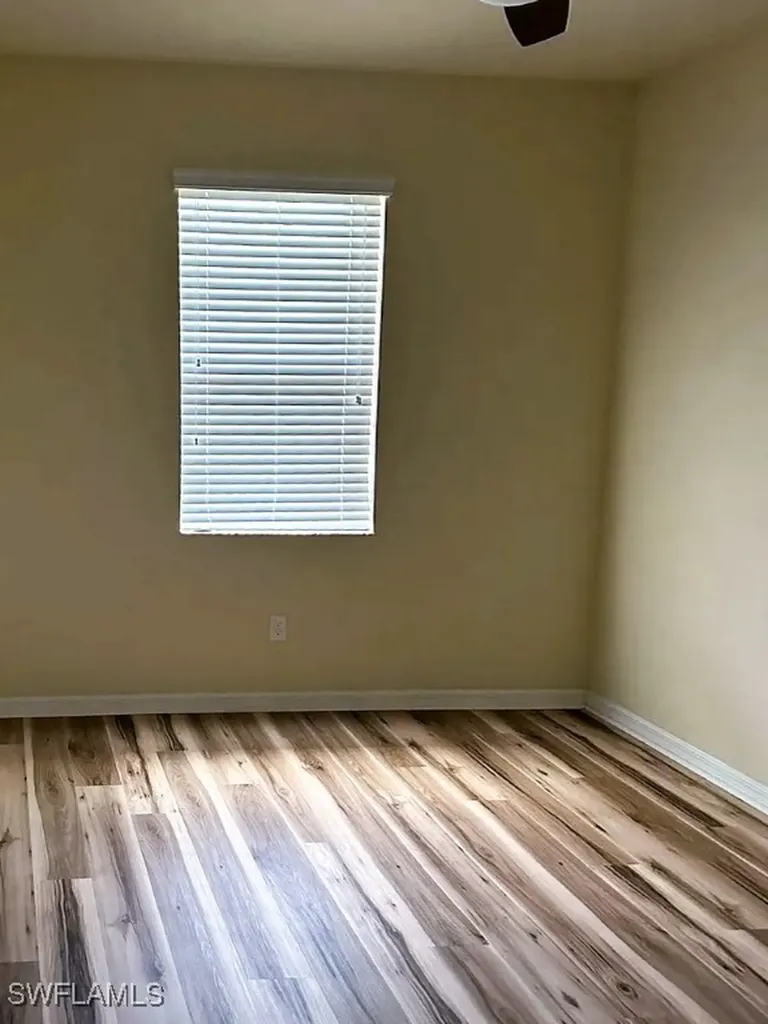 2350 Heydon Circle E Naples FL 34120