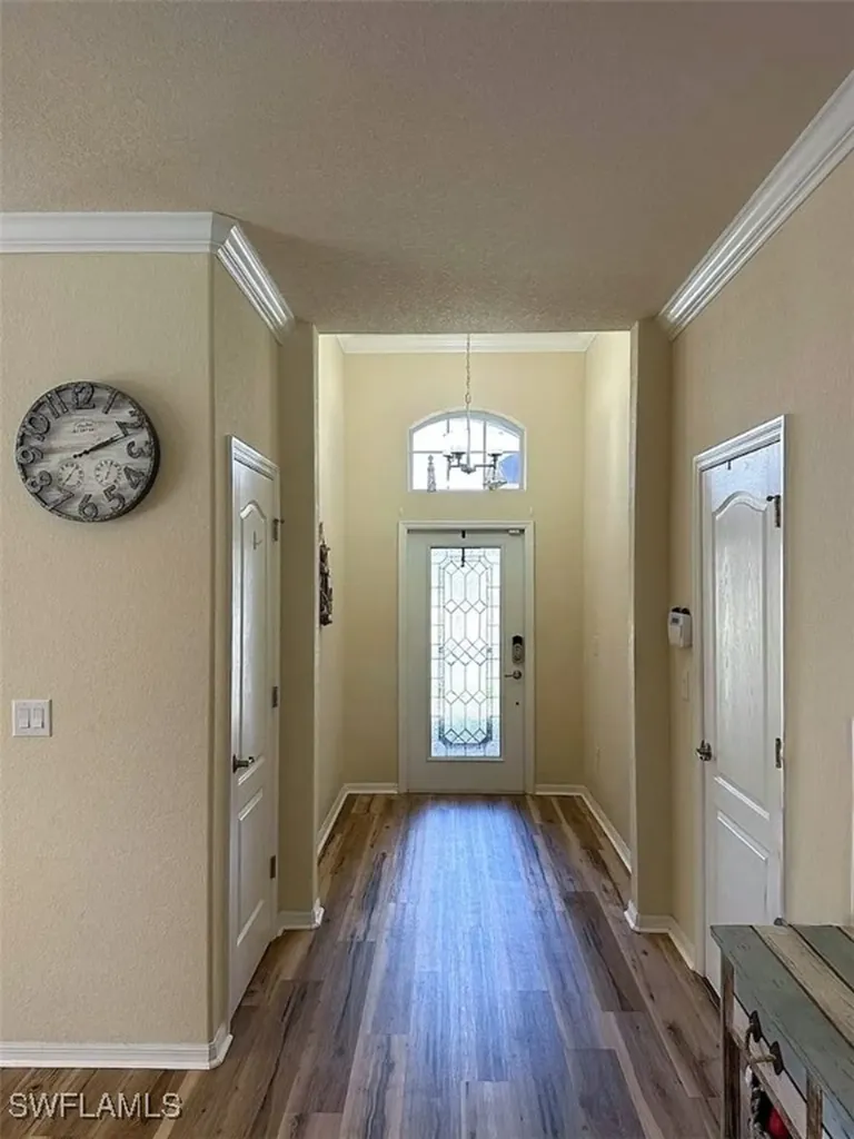 2350 Heydon Circle E Naples FL 34120