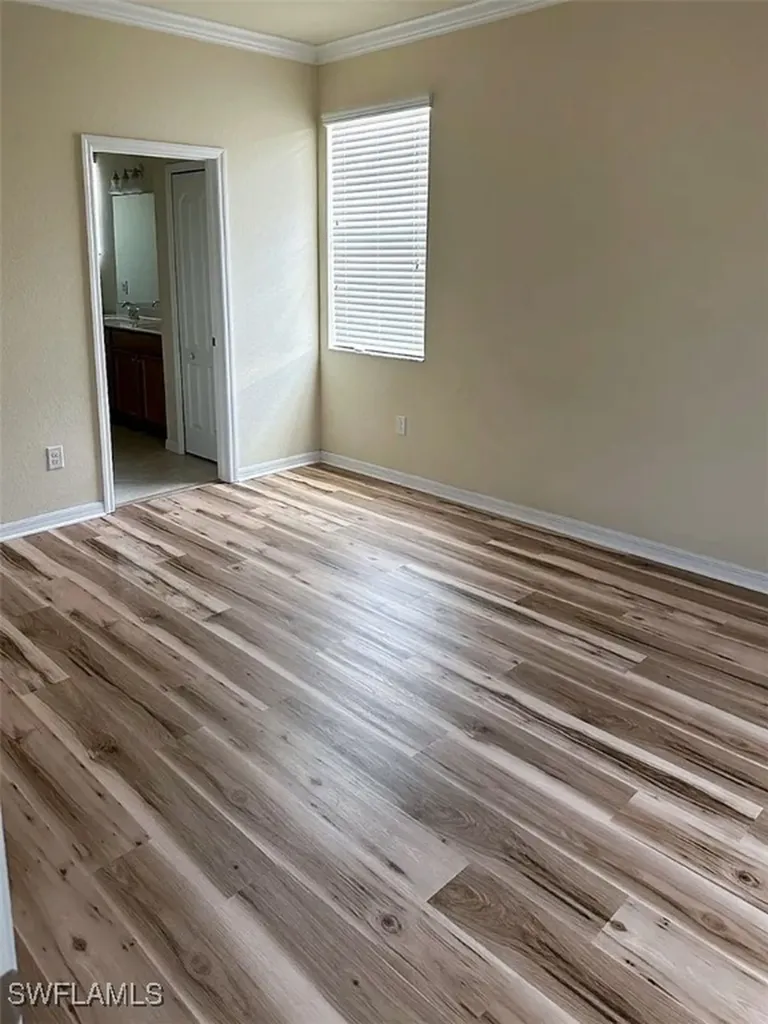 2350 Heydon Circle E Naples FL 34120