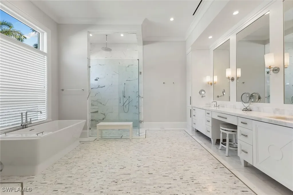 383 Cuddy Court Naples FL 34103