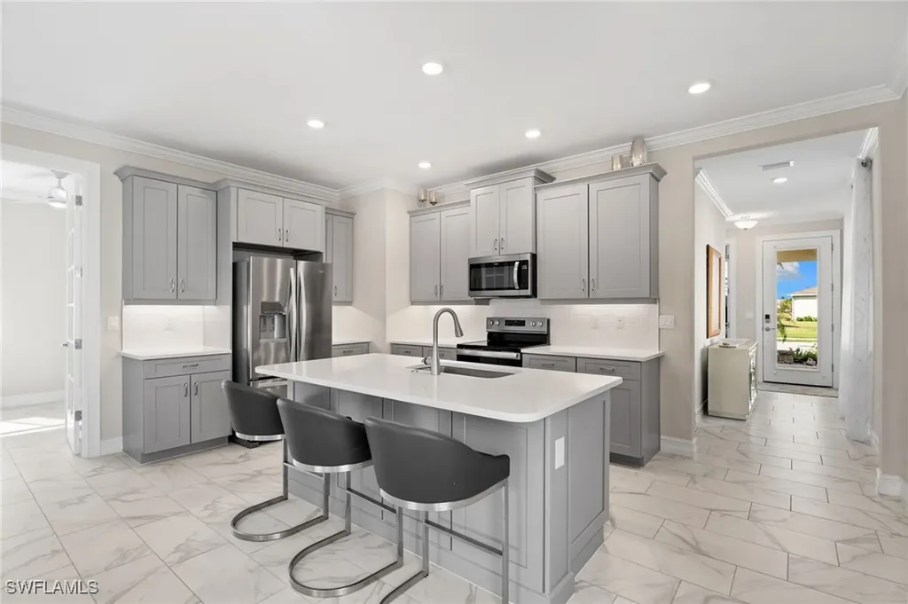 28275 Captiva Shell Loop Bonita Springs FL 34135