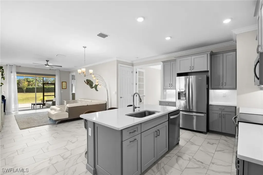 28275 Captiva Shell Loop Bonita Springs FL 34135