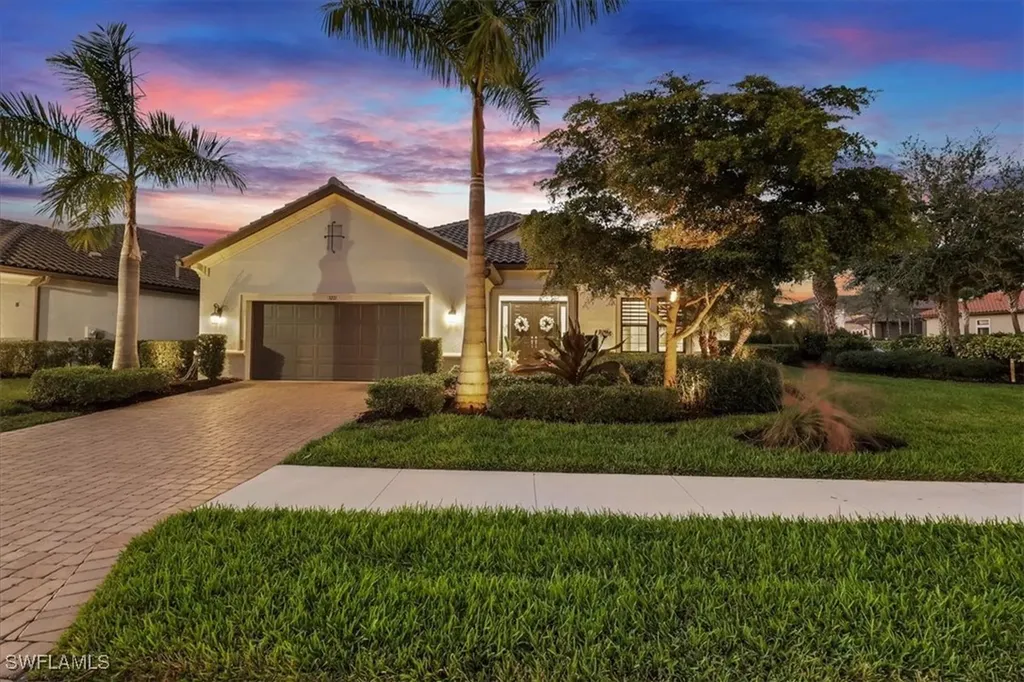3221 Quilcene Lane Naples FL 34114