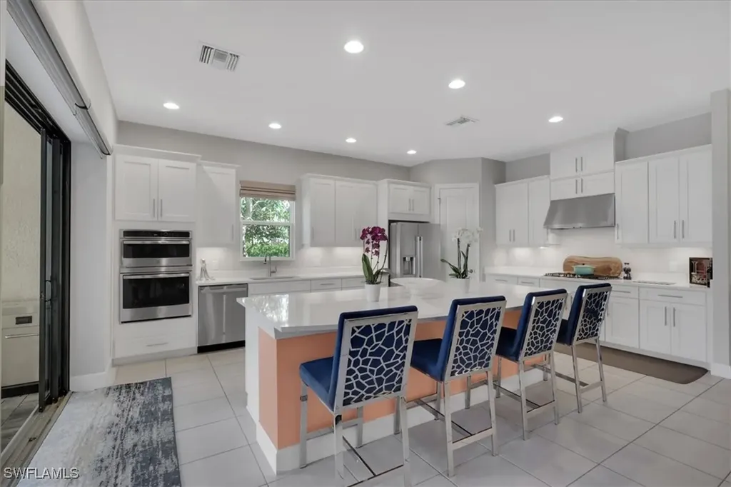 3221 Quilcene Lane Naples FL 34114