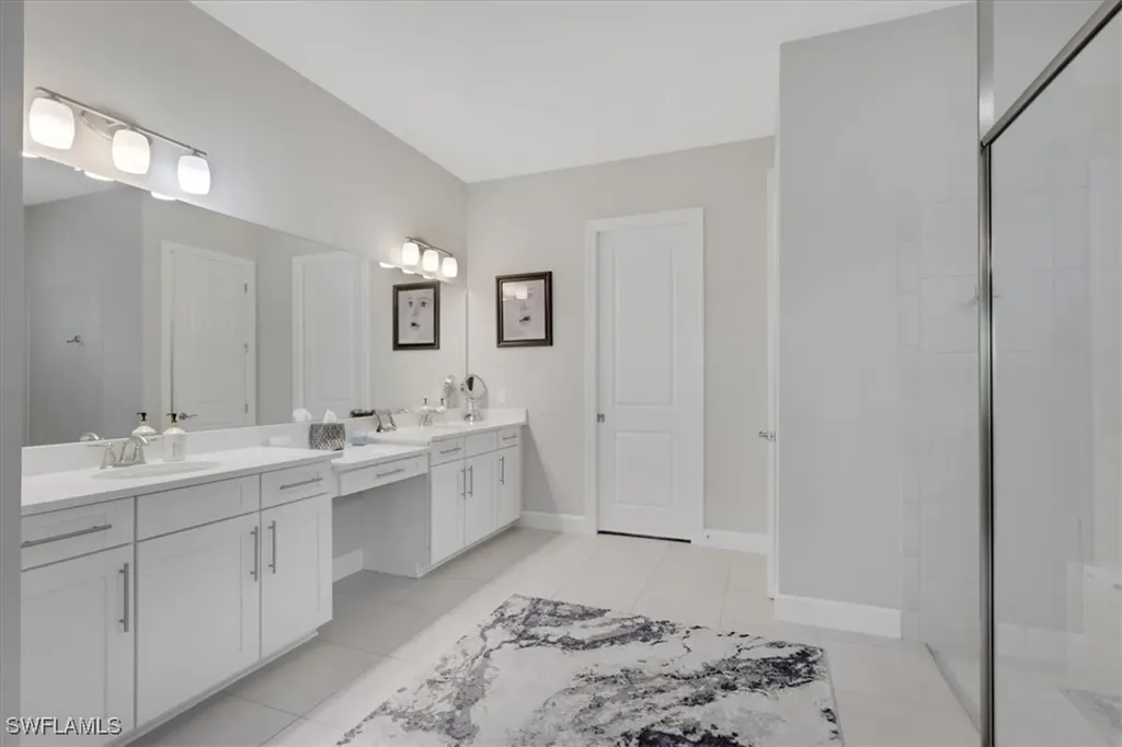 3221 Quilcene Lane Naples FL 34114