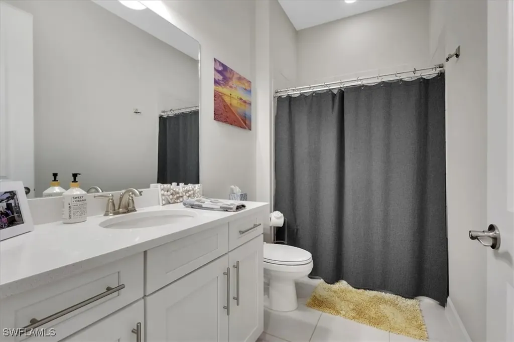 3221 Quilcene Lane Naples FL 34114