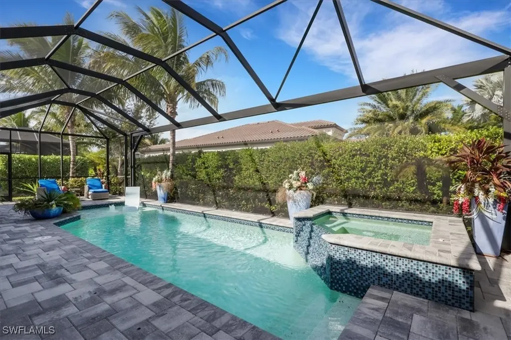 3221 Quilcene Lane Naples FL 34114