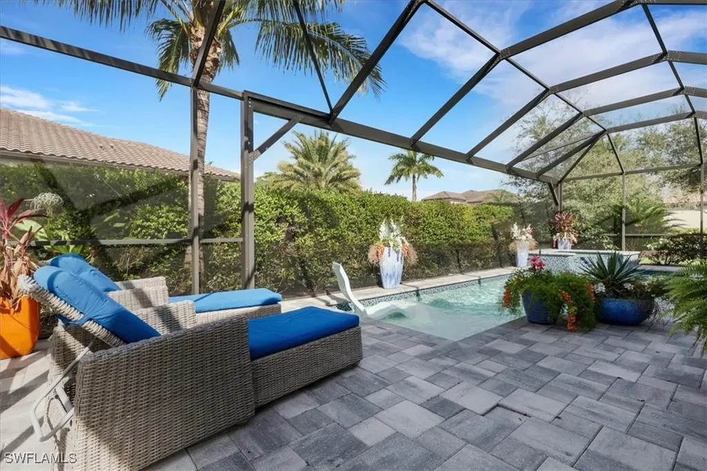 3221 Quilcene Lane Naples FL 34114