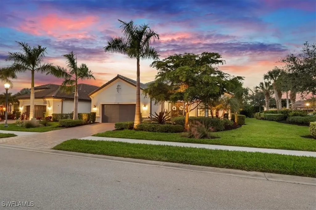3221 Quilcene Lane Naples FL 34114