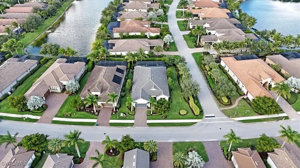 3221 Quilcene Lane Naples FL 34114