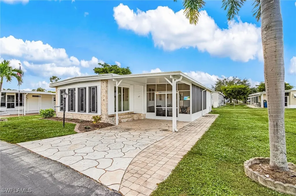 67 Sturbridge Lane Fort Myers FL 33908