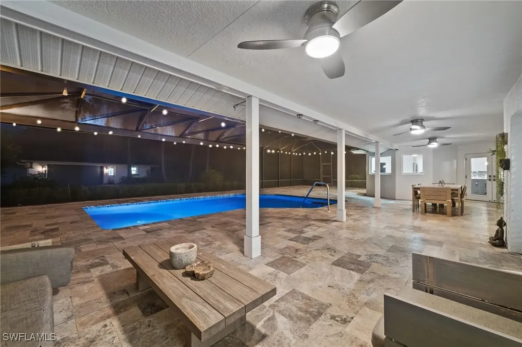 5750 Napa Woods Way Naples FL 34116