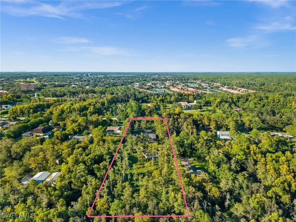 5750 Napa Woods Way Naples FL 34116