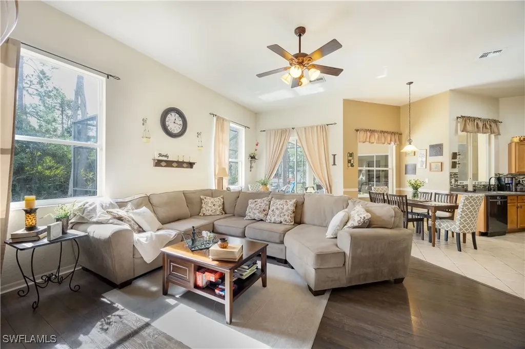 1860 22nd Avenue NE Naples FL 34120