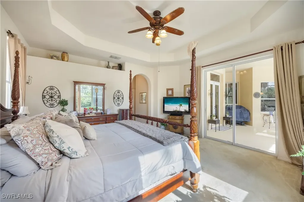 1860 22nd Avenue NE Naples FL 34120