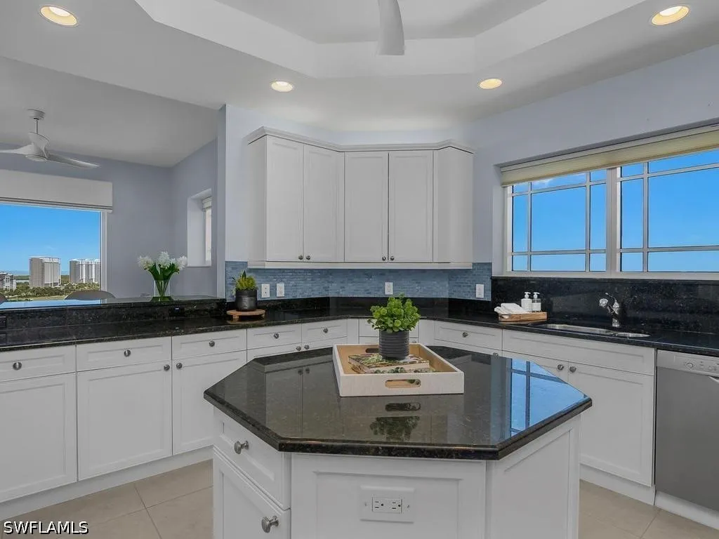 455 Cove Tower Drive Naples FL 34110
