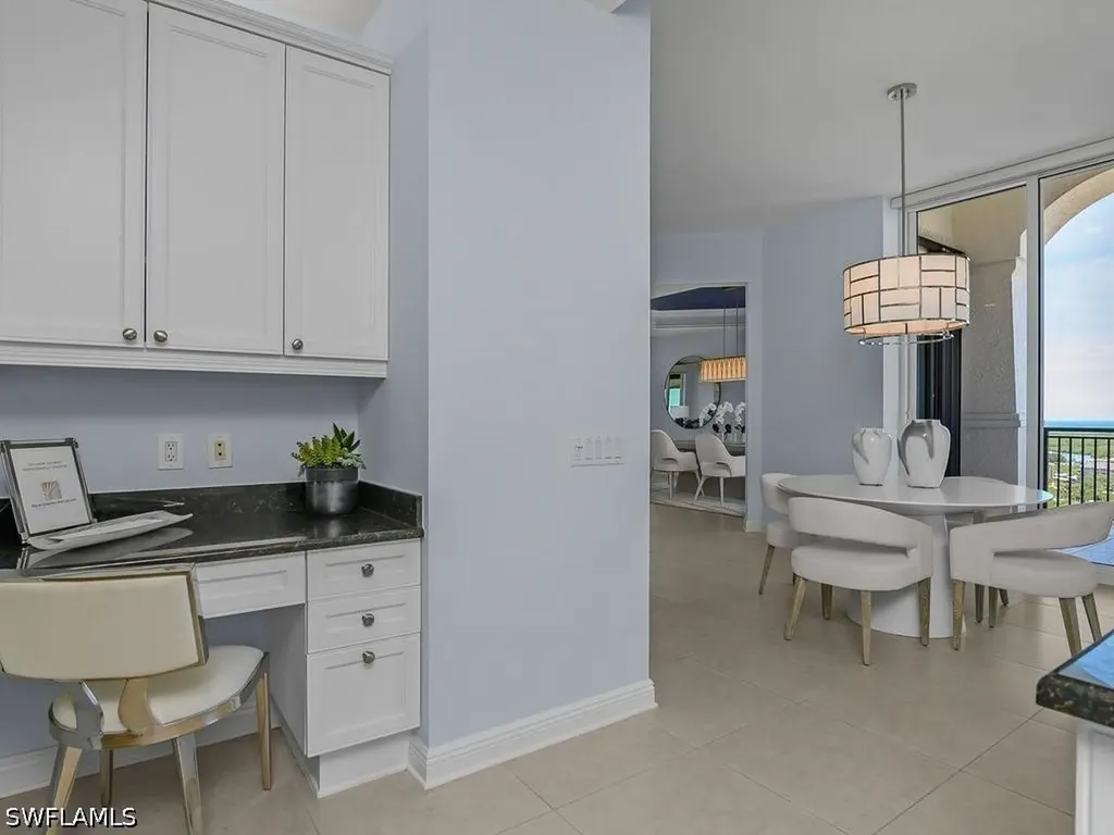 455 Cove Tower Drive Naples FL 34110