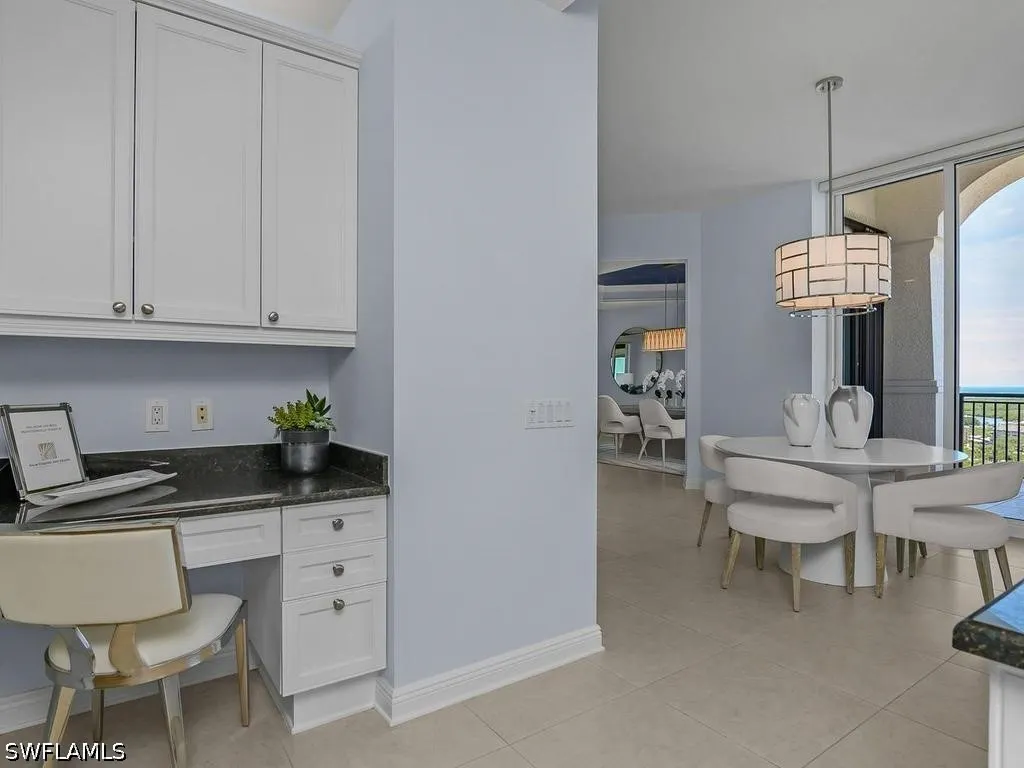 455 Cove Tower Drive Naples FL 34110