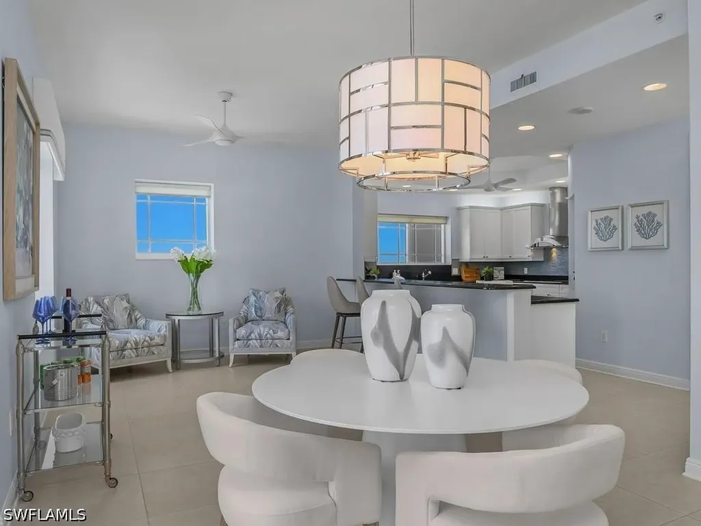 455 Cove Tower Drive Naples FL 34110