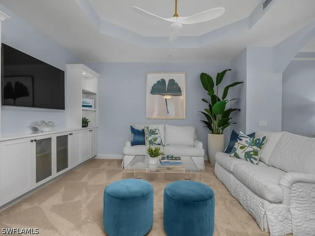 455 Cove Tower Drive Naples FL 34110