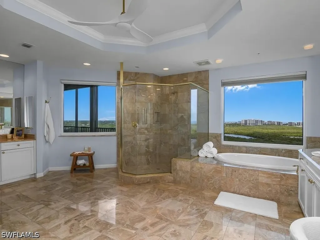 455 Cove Tower Drive Naples FL 34110